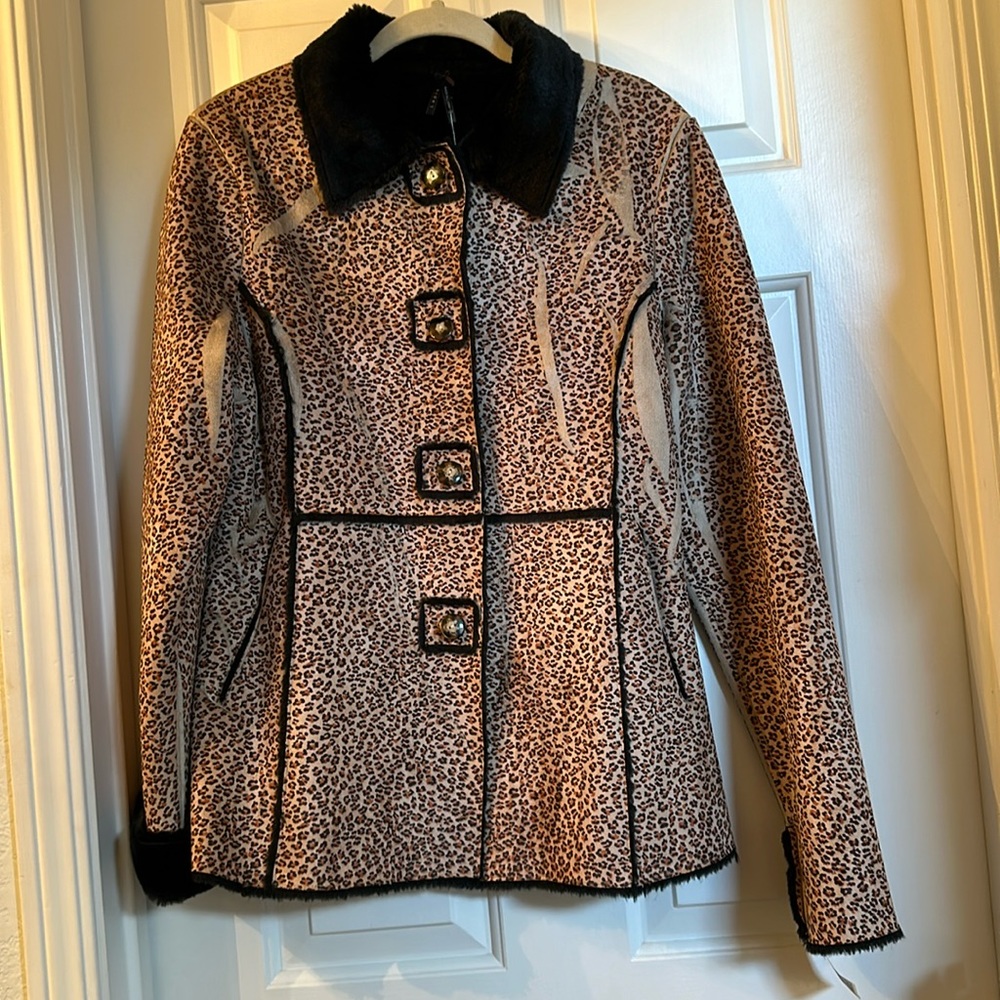 NWT Animal print buttery soft fur coat size large